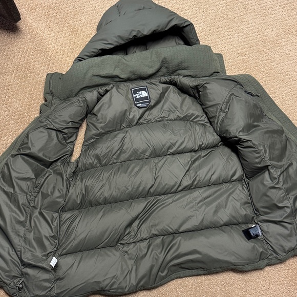 The North Face Women's Dark Green Hooded Vest - Picture 3 of 3